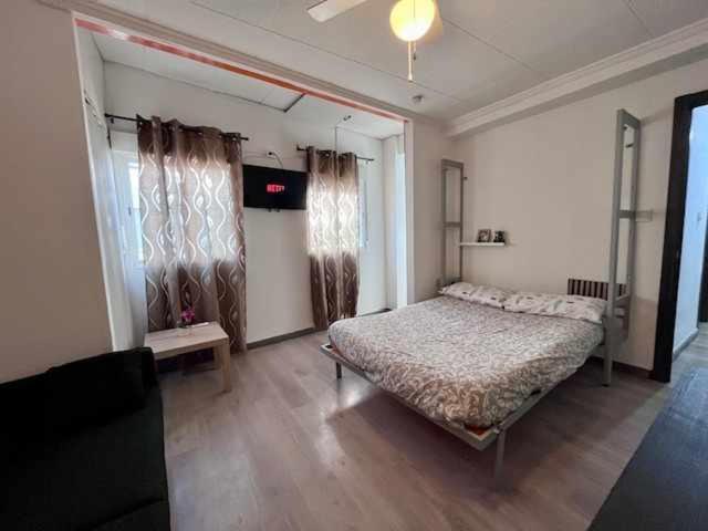 Loft Interior Y Tranquilo Petrer B Apartment Ngoại thất bức ảnh
